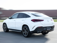 2022 Mercedes Benz GLE450 White Exterior on Black Interior comes with Intelligent Drive Pkg Navigati... (image 3)