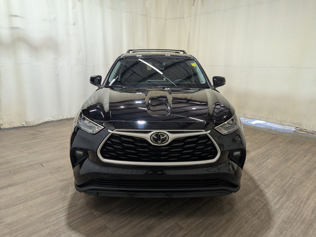 2020 Toyota Highlander LE No Accidents in Cars & Trucks in Calgary - Image 2