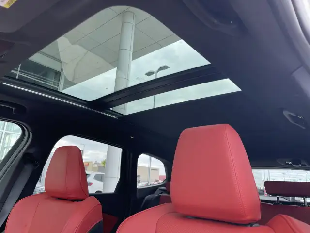 2025 BMW X1 XDrive28i in Cars & Trucks in Laval / North Shore - Image 30