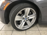 Introducing the 2007 BMW 3 Series 335i, a sophisticated and elegantly crafted sedan that merges perf... (image 3)