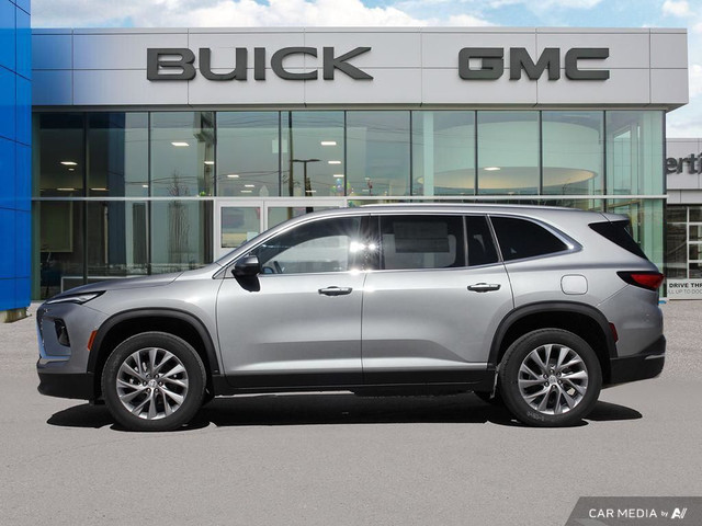2025 Buick Enclave Preferred in Cars & Trucks in London - Image 3