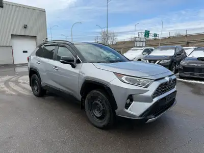 Engine: Moteur à 4 cylindres 2.5L L/100Km City: 5.7 L/100Km Hwy: 6.3 Safety Equipment Contrôle élect...