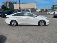 Hybrid. Hybrid. Hybrid.Gorgeous 2014 Hyundai Sonata Hybrid in excellent condition . No accidents. Al... (image 3)