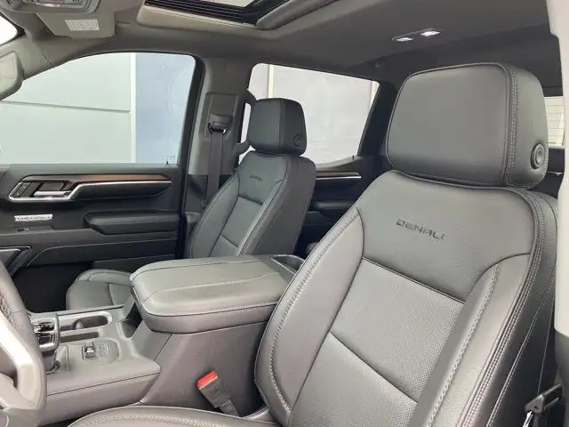 2024 GMC Sierra 1500 Crew Cab Denali in Cars & Trucks in Edmonton - Image 9