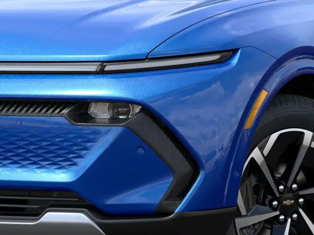 2025 CHEVROLET TRUCK EQUINOX EV 2LT in Cars & Trucks in City of Montréal - Image 11