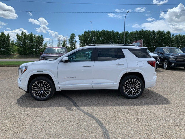 2026 GMC Terrain in Cars & Trucks in Medicine Hat - Image 4
