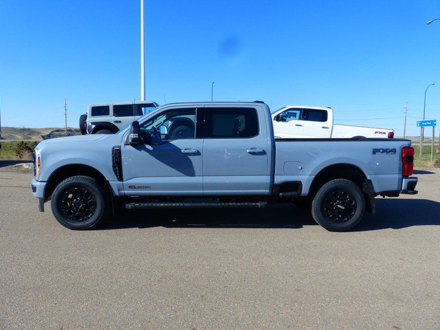 2025 Ford Super Duty F-350 SRW Lariat FX4 618A in Cars & Trucks in Medicine Hat - Image 2