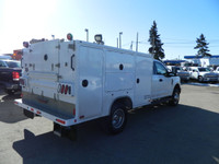 2017 FORD XLT 4X4 F-350 (1 TON) SERVICE BODY WITH WIELDER ,6.2L engine (gas) automatic transmission... (image 5)
