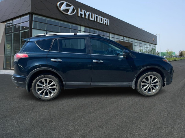 2017 Toyota RAV4 Limited in Cars & Trucks in Oshawa / Durham Region - Image 4