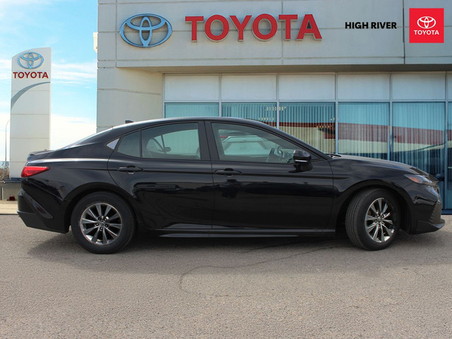 2025 Toyota Camry SE CVT for sale in Cars & Trucks in Calgary - Image 4