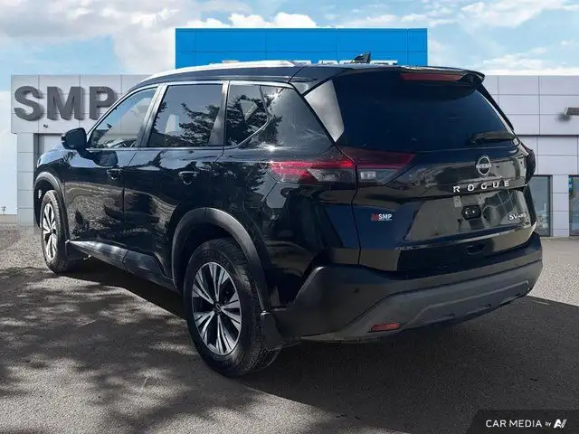 2023 Nissan Rogue SV | Sunroof | Heated Seats | Remote Start in Cars & Trucks in Saskatoon - Image 5