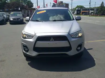 2015 Mitsubishi RVR 4WD with Only 151000 KM !!!