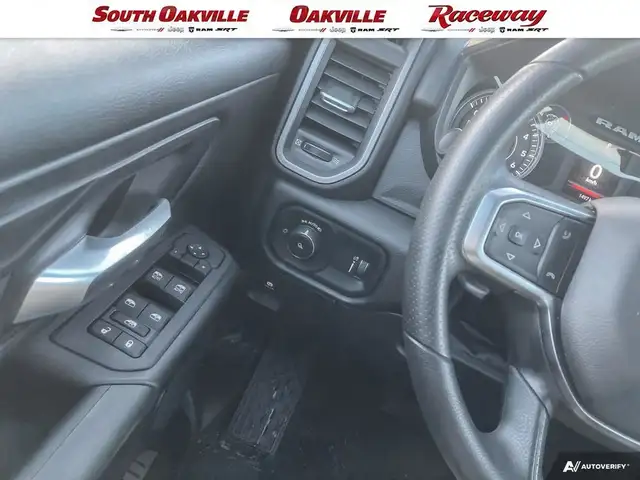 2025 Ram 1500 TRADESMAN CREW CAB | 6.4 BOX | 3.92 AXLE | DEMO | in Cars & Trucks in Oakville / Halton Region - Image 15