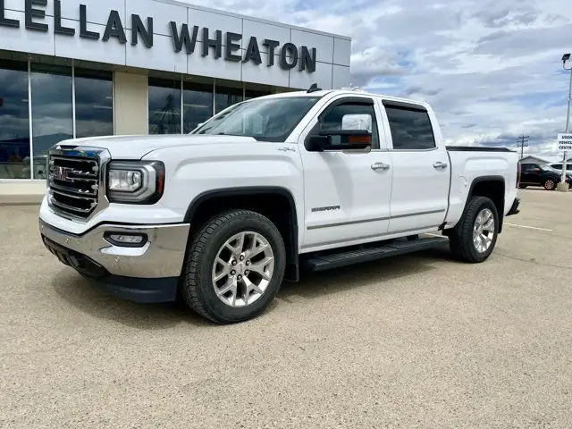 2017 GMC Sierra 1500 SLT in Cars & Trucks in Edmonton - Image 4