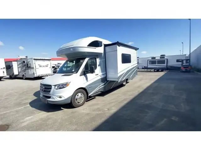 2024 Winnebago View 24J in RVs & Motorhomes in Abbotsford - Image 6
