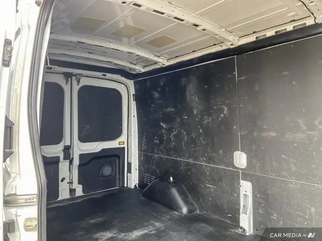 2023 Ford Transit Cargo Van T250 Medium Roof | Vinyl Seats in Cars & Trucks in Brandon - Image 29