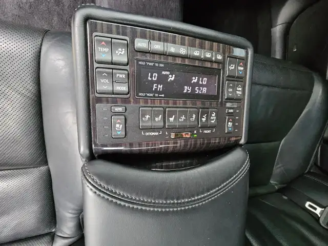 2014 Lexus LS 600H AWD-NAVI-MASSAGE SEAT-DVD- LWB in Cars & Trucks in Oakville / Halton Region - Image 26
