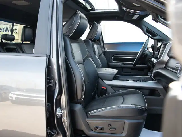 2024 Ram 3500 Laramie in Cars & Trucks in Calgary - Image 16