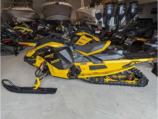 2024 Ski-Doo MXZ XRS 850 COMP TURBO in Snowmobiles in Sarnia - Image 2