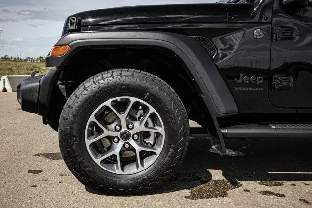 2024 Jeep Wrangler SPORT UNLIMITED 4X4 AUTOMATIC LOW LOW KMS in Cars & Trucks in Strathcona County - Image 23