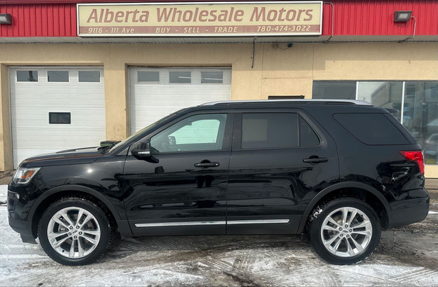 2018 FORD EXPLORER XLT AWD 7 PASS PANORAMIC SUNROOF WE FINANCE in Cars & Trucks in Edmonton - Image 2