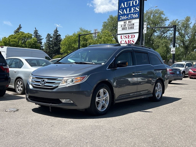 2012 Honda Odyssey Touring in Cars & Trucks in Calgary