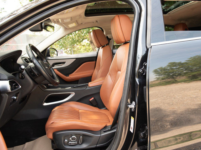 2019 Jaguar F-PACE Portfolio in Cars & Trucks in Calgary - Image 2