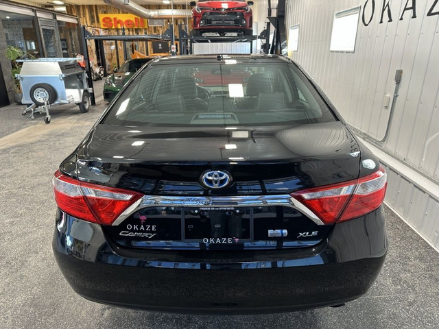 2015 Toyota Camry Hybrid xle in Cars & Trucks in Saguenay - Image 4