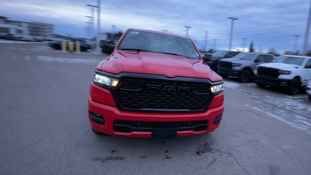 2025 Ram 1500 Big Horn | 4X4 | Tow | NAV | Backup Camera in Cars & Trucks in Prince George - Image 4