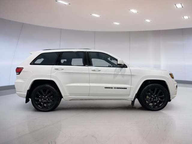 2019 Jeep Grand Cherokee Altitude in Cars & Trucks in Moose Jaw - Image 4