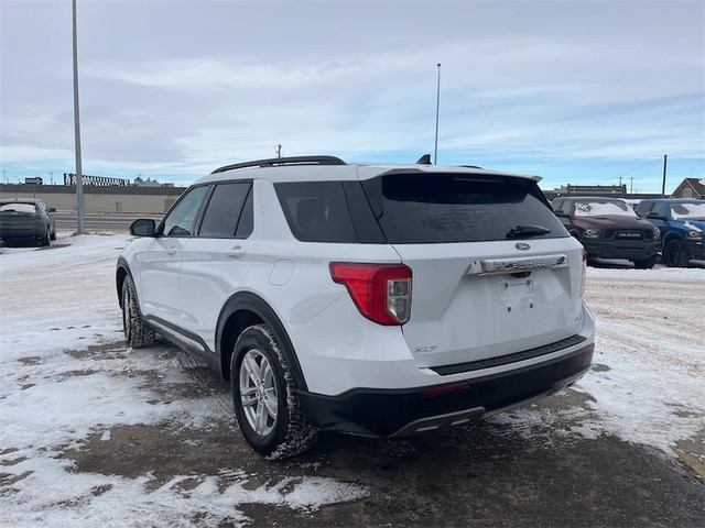 2022 Ford Explorer XLT - Aluminum Wheels - Apple CarPlay in Cars & Trucks in Lethbridge - Image 3