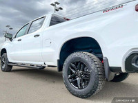 Z71 Off-Road Suspension, Factory 2 Inch Lift, Black Wheels, Blacked Out Styling, Android Auto, Apple... (image 9)