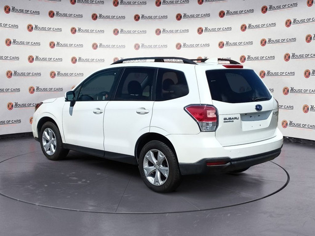2017 Subaru Forester 5dr Wgn CVT 2.5i in Cars & Trucks in Lethbridge - Image 4