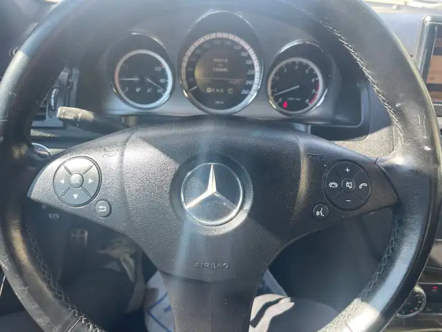 2010 Mercedes-Benz C-Class in Cars & Trucks in City of Toronto - Image 13