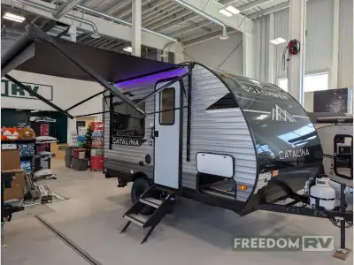 This Catalina Summit Series 7 travel trailer 134RDX highlights: 29in.in. Dinette Bedroom Storage Two...