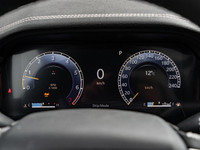 The 2025 Jeep Grand Cherokee Limited is a premium sport utility vehicle designed to deliver exceptio... (image 2)