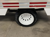 FORD TRANSIT 350 CUBE 14 PIEDS 2017 AVEC DECKCAMION EN PARFAITE CONDITION ET VIENT AVEC UNE GARANTIE... (image 5)