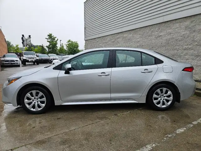 2022 Toyota Corolla LE-AUTOMATIC-CARPLAY62936595396737121