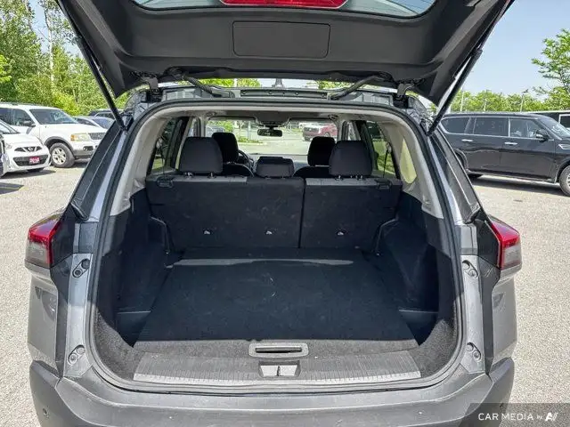 2023 Nissan Rogue SV dans Autos et camions dans Ottawa - Image 22