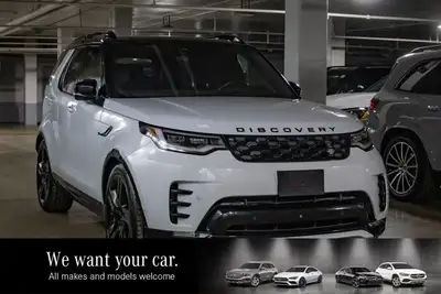 This Land Rover Discovery has a strong Intercooled Turbo Gas/Electric I-6 3.0 L/183 engine powering...