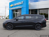 Recent Arrival! Brilliant Black Crystal Pearlcoat 2021 Chrysler Pacifica Limited AWD 9-Speed Automat... (image 2)