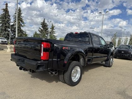 2025 Ford F-450 SUPER DUTY PLATINUM DRW w/FX4, PRO PWR, MNRF & M in Cars & Trucks in Edmonton - Image 3