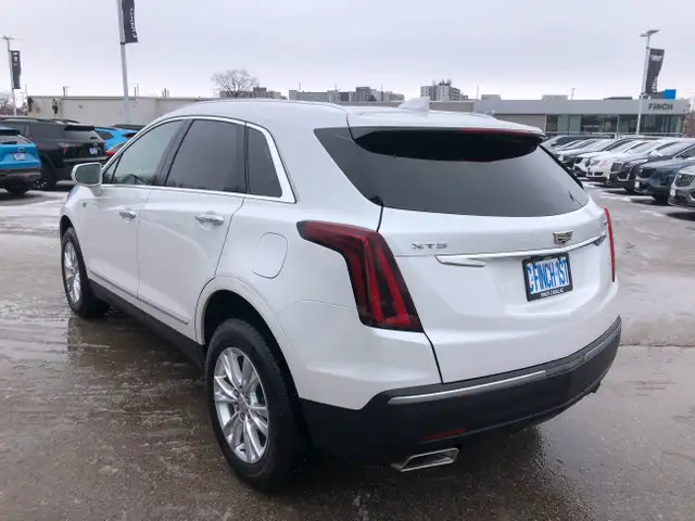 2020 Cadillac XT5 Luxury FWD in Cars & Trucks in London - Image 8