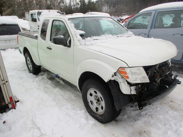 2015 Nissan Frontier SV in Cars & Trucks in Barrie - Image 3