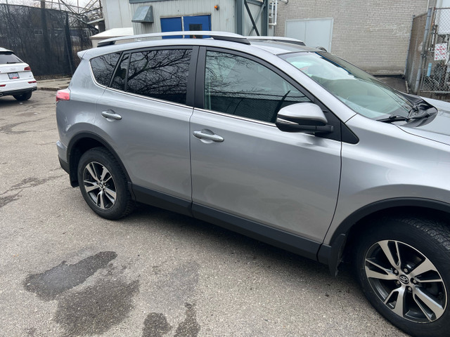 2018 Toyota RAV 4 LE in Cars & Trucks in Mississauga / Peel Region - Image 3