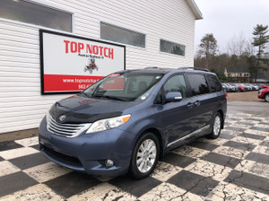 2014 Toyota Sienna XLE - power doors, nav, reverse cam, bluetooth