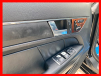 2011 MERCEDES-BENZ E550 RWD CARFAX VERIFIED, CLEAN TITLE, NO ACCIDENTS, SERVICE RECORDS!!! 171,500KM... (image 8)