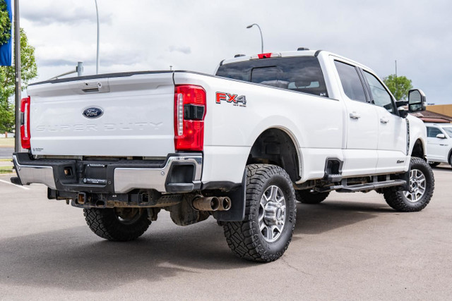 2023 Ford Super Duty F-350 SRW LARIAT in Cars & Trucks in Edmonton - Image 2