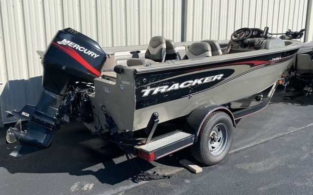 2003 TRACKER Targa 18' GOOD AND BAD CREDIT APPROVED!! in Powerboats & Motorboats in Kitchener / Waterloo