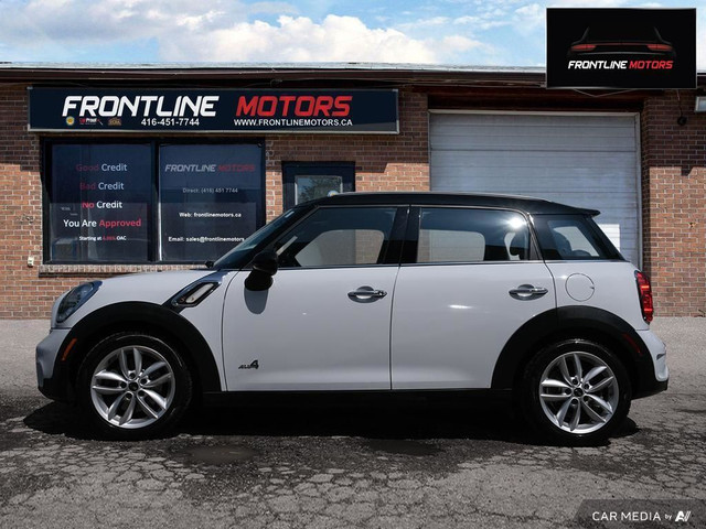 2012 MINI Cooper Countryman S ALL4 *6-Speed Manual* in Cars & Trucks in City of Toronto - Image 3